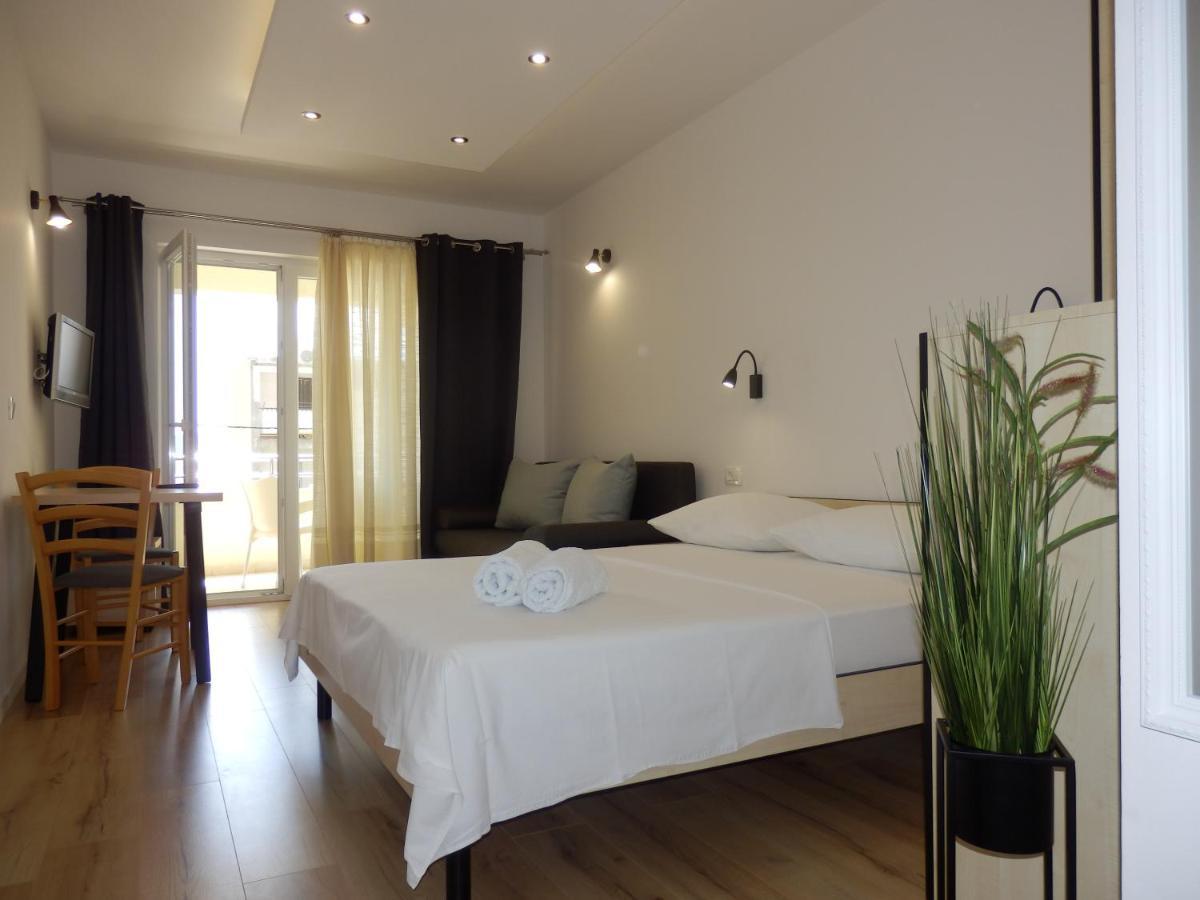 Apartments Rica Omis Bagian luar foto